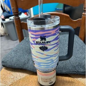 Stanley Hazy Horizon